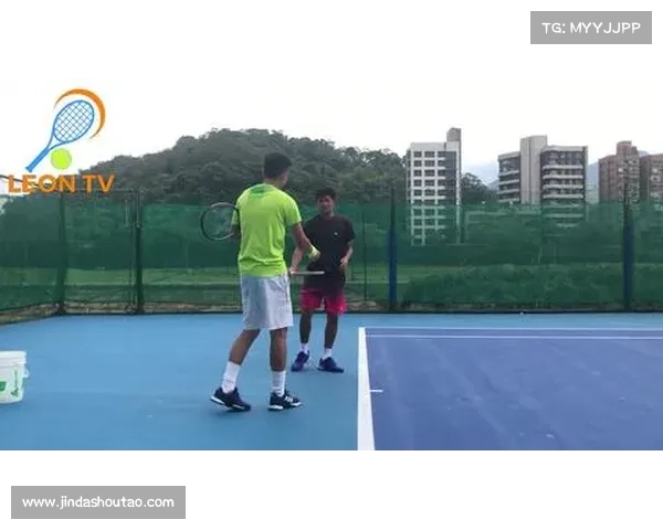 网球裁判新规引发热议 U14组启用无发球擦网规则或改变比赛格局 网球裁判新规引发热议 U14组启用无发球擦网规则或改变比赛格局